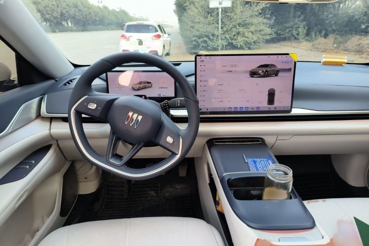 Used Buick L7 2025 Model Luxury Leisure Smart Driving Edition