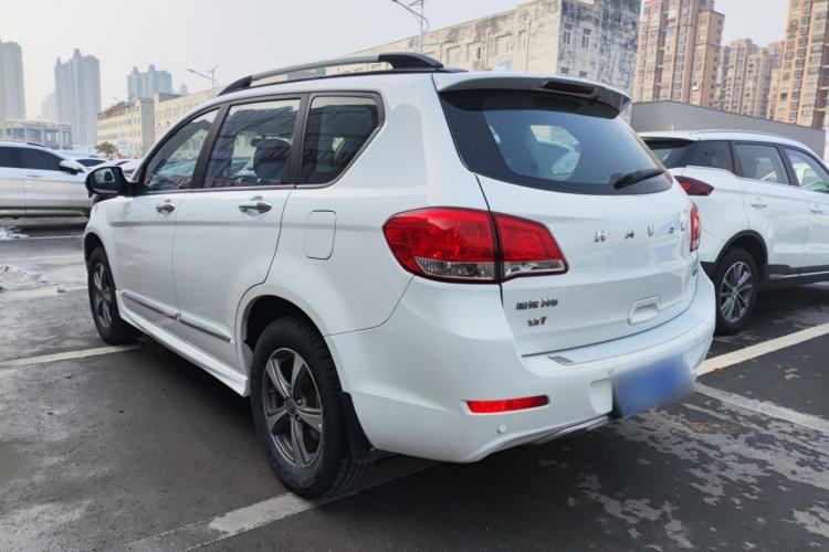 Used Haval H6 2016 Upgraded Model 1.5T Manual Two-Wheel Drive Elite Version
