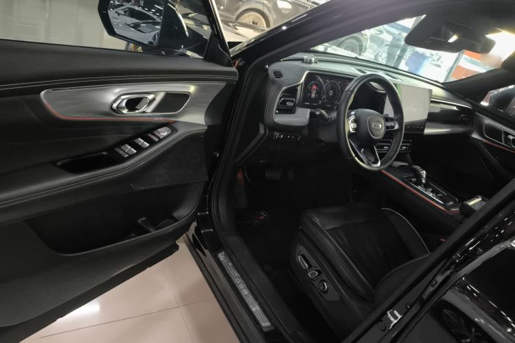 Used GAC Trumpchi GS8 2022 Flagship Series 2.0 TGDI Two-Wheel-Drive Prestige Edition (7 Seats)
