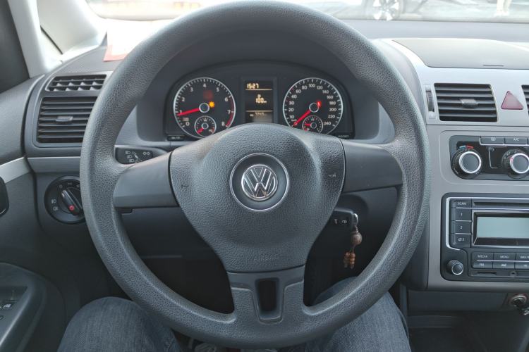 Used Volkswagen Touran 2013 1.4T Manual Fashion Edition 5 Seats
