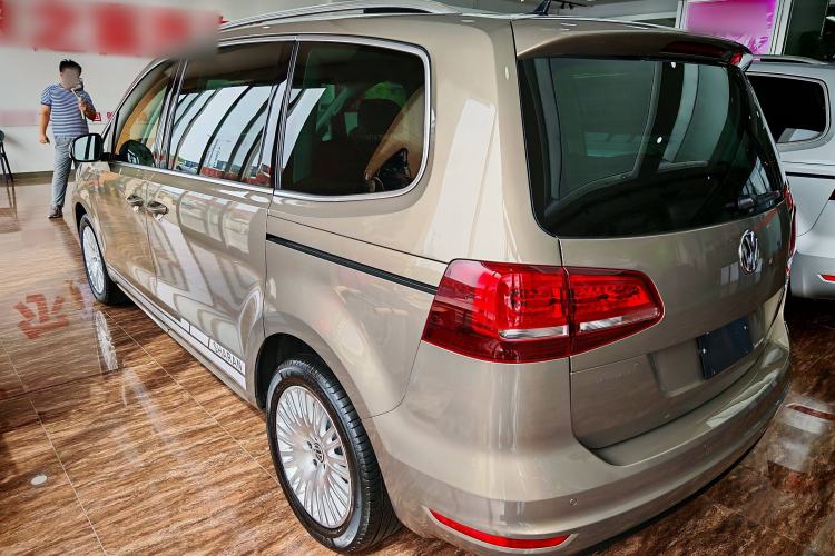 Used Volkswagen Sharan 2018 380TSI Comfort Edition 7-Seater
