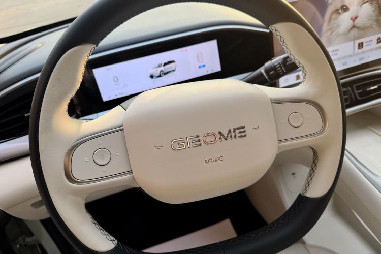 Used  Geome 2025 UP 410km Exploration+ Edition
