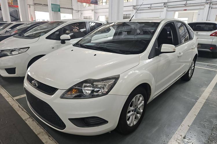 Used Ford Focus 2013 Hatchback Classic 1.8L Automatic Base Model
