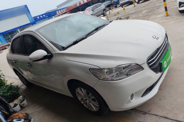 Used Peugeot 301 2014 1.6L Manual Luxury Edition

