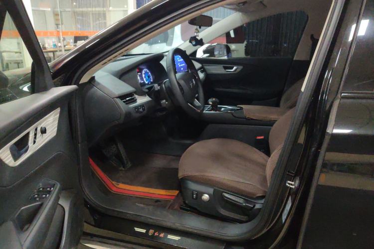 Used Hongqi E-QM5 2023 620km PLUS
