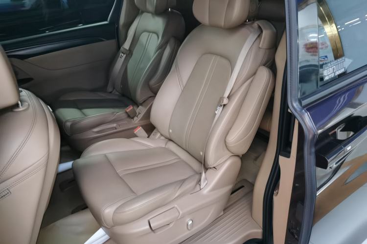 Used Buick GL8 2021 ES Land Cruiser 653T Luxury Edition
