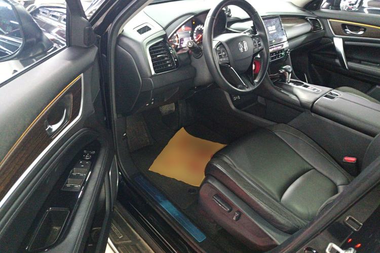 Used Honda Avancier 2017 240TURBO Two-Wheel Drive Premium Edition