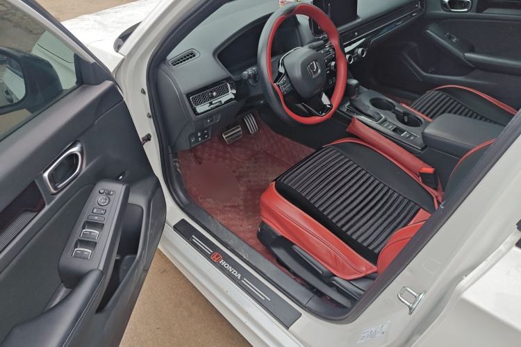 Used Honda Civic 2022 240TURBO CVT Dynamic Edition
