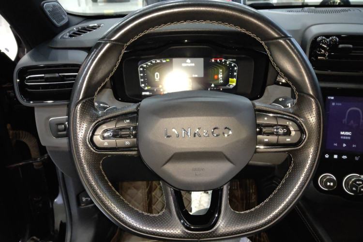 Used Lynk & Co 03 2022 1.5TD DCT JingPro
