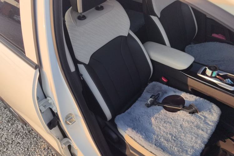 Used Geometry E Firefly 2024 401km Starlight
