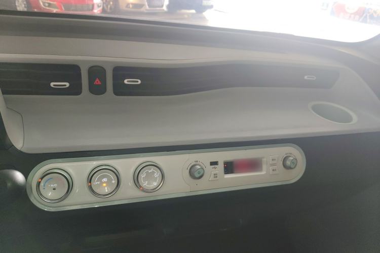 Used Wuling Hongguang MINIEV 2022 Macaron Premium Model – Lithium Iron Phosphate
