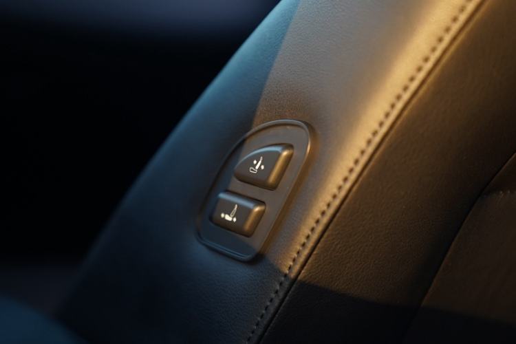 Used Volkswagen Magotan 2015 2.0 TSI Luxury Model
