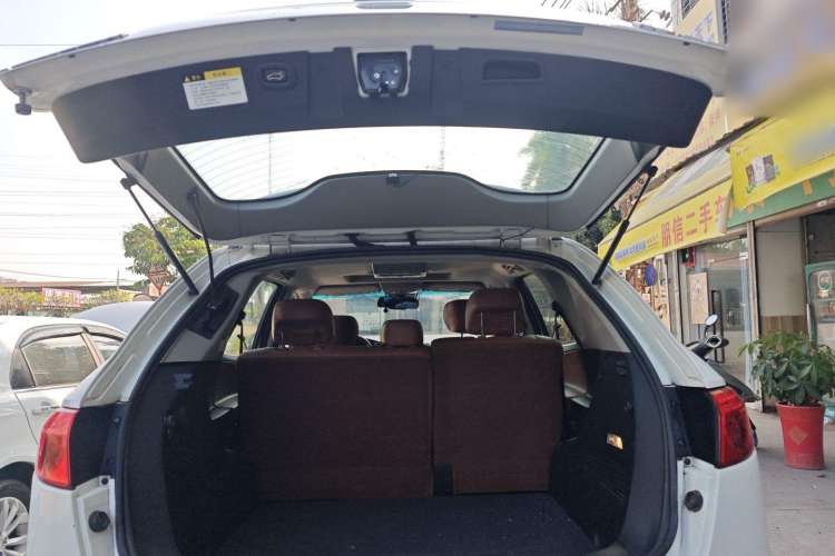 Used Luxgen Great 7 SUV 2011 2.2T Two-Wheel Drive Smart Version
