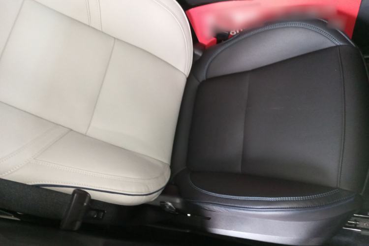 Used Lynk & Co 01 2017 2.0T Two-Wheel Drive Zhaopu Version
