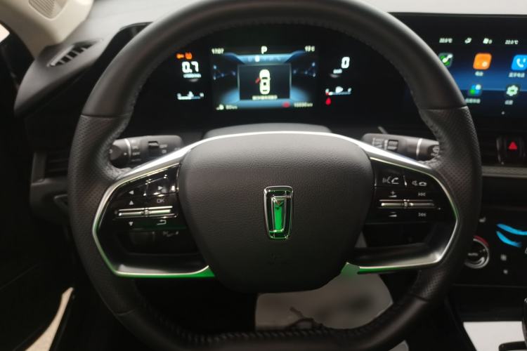 Used Bestune B70 2023 Third Generation 1.5T Automatic Enjoyment Version
