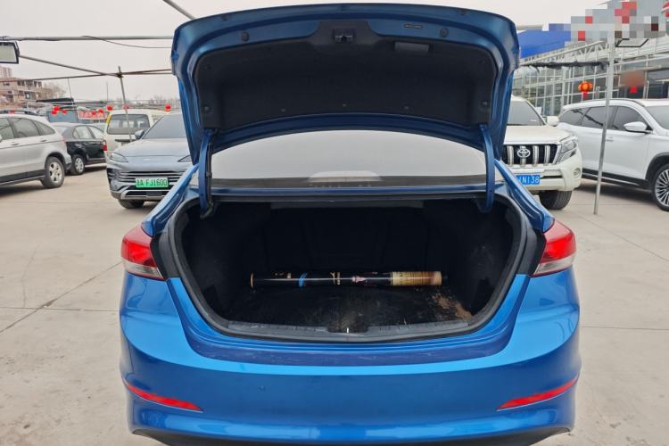 Used Hyundai Elantra (6th Generation / Lingdong) 2016 1.6L Automatic ZhiXuan – Elite Version