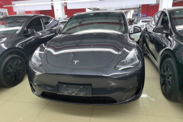 Used Tesla Model Y 2024 Rear-Wheel-Drive Version