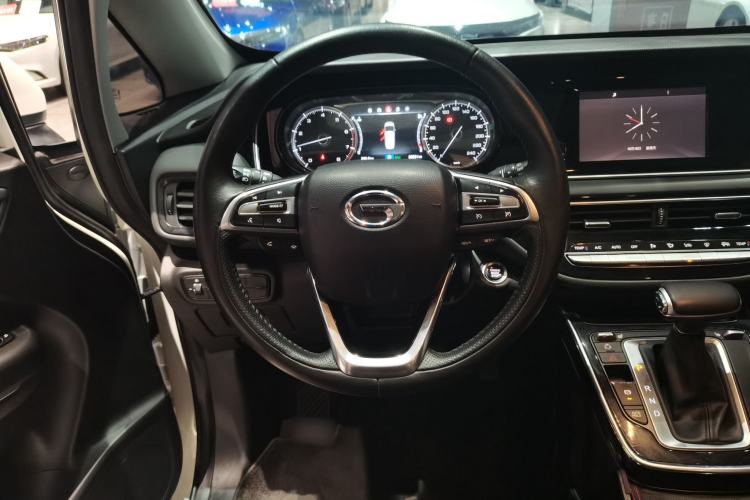 Used GAC Trumpchi M6 2021 270T DCT Luxury Edition (7-seater)