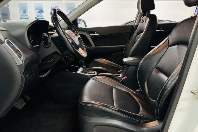 Used Hyundai ix25 2017 1.6L Automatic Smart Version
