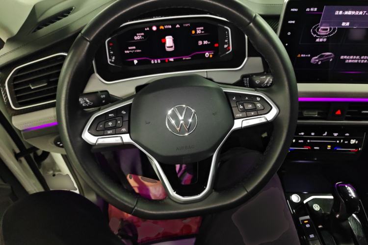 Used Volkswagen Tayron 2023 280TSI Two-Wheel-Drive Luxury Plus Advanced Version
