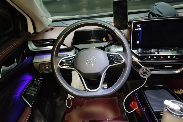 Used Volkswagen ID.6 X 2023 Ultra-Intelligent Long-Range Version
