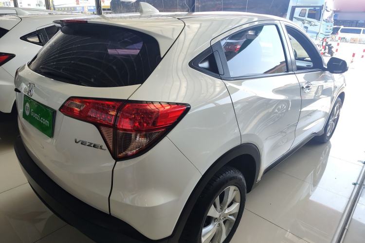 Used Honda Vezel 2015 1.8L CVT 2WD Elite Model
