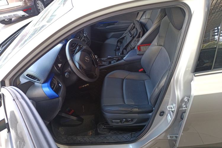 Used Toyota C-HR 2021 2.0L Luxury Edition
