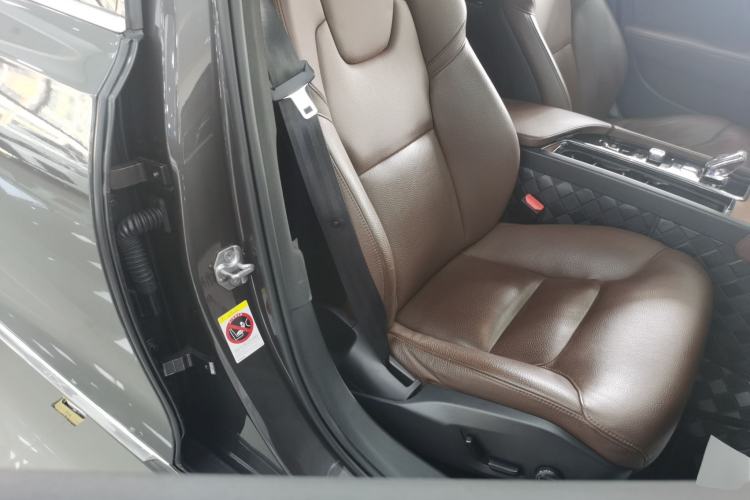 Used Volvo S90 2021 B5 Zhiyi Luxury Edition