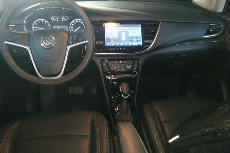 Used Buick Encore 2016 18T Automatic Two-Wheel Drive Urban Fashion Model
