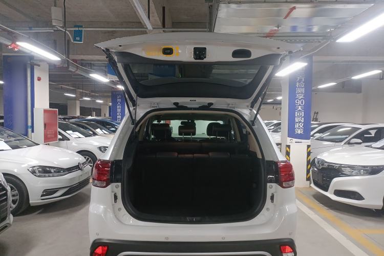 Used Mitsubishi Outlander 2020 2.4L 4x4 Zhi Xiang Edition 7-Seater