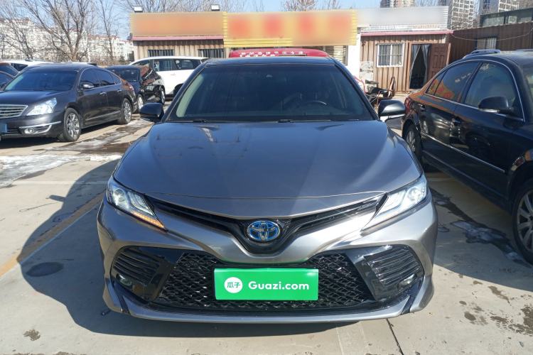 Used Toyota Camry 2019 Dual-Engine 2.5 HG Luxury Edition China VI Standard
