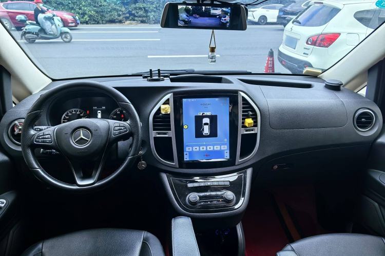 Used Mercedes-Benz Vito 2016 2.0T Business Edition
