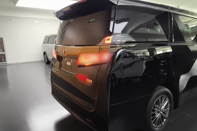 Used Toyota Vellfire 2021 Crown Dual-Engine 2.5L HV Prestige Edition
