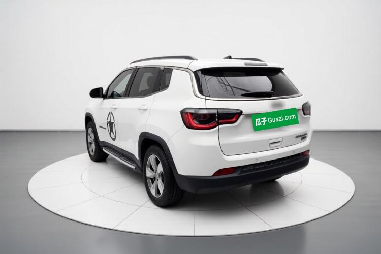 Used Jeep Compass 2017 200T Automatic Family Edition
