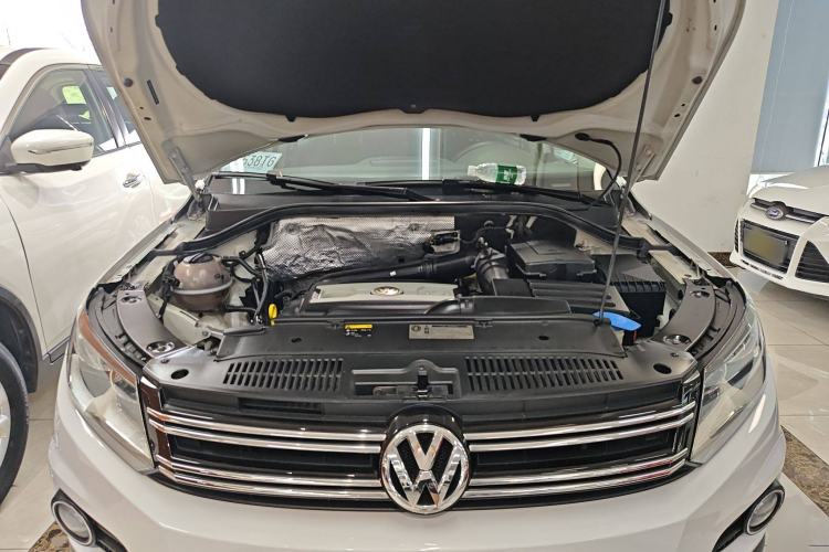 Used Volkswagen Tiguan 2016 2.0 TSI Four-Wheel Drive Standard Version
