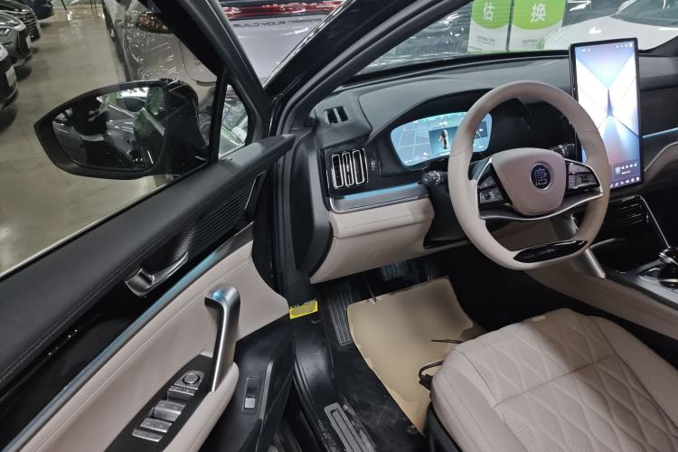 Used BYD Tang New Energy 2024 DM-i Glory Edition 112KM Prestige Model
