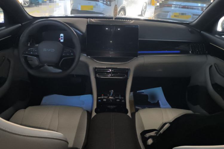 Used BYD Song PLUS New Energy 2025 EV Intelligent Driving Version 520km Premium Model
