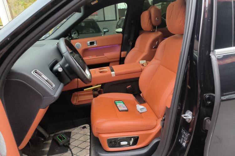 Used Li Auto L8 2024 Ultra Model
