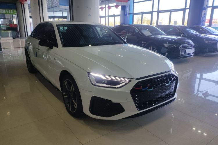 Used Audi A4L 2022 40 TFSI Luxury Dynamic Model