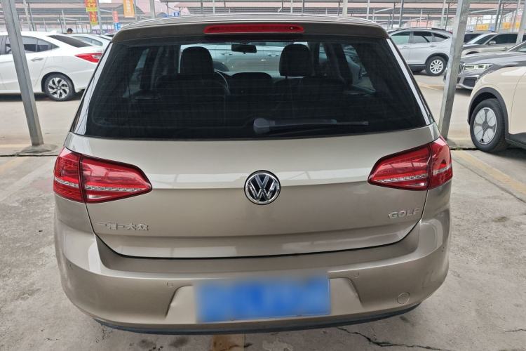 Used Volkswagen Golf 2016 1.6L Automatic Fashion Model