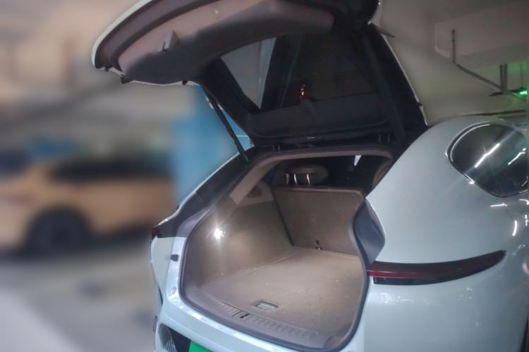 Used  LS7 2023 90 kWh Elite Rear-Drive Version