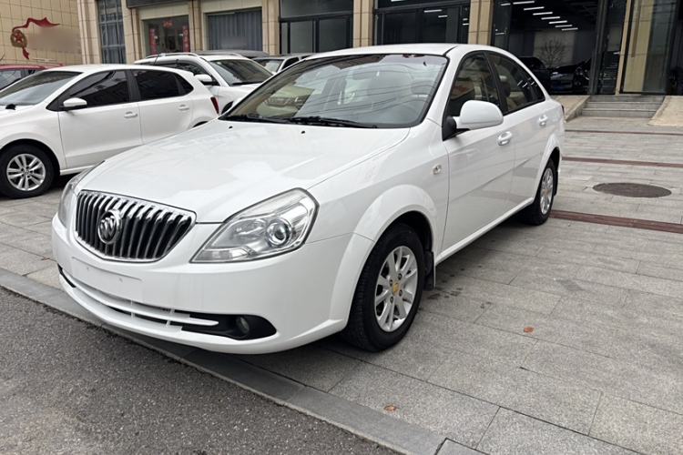 Used Buick Excelle 2013 1.5L Automatic Classic Model
