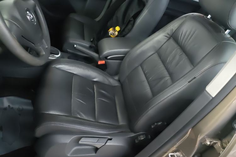 Used Volkswagen Touran 2015 1.4T DSG Comfort Edition 5 Seats
