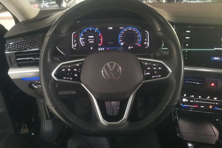 Used Volkswagen Passat 2022 330TSI Starry Luxury Edition
