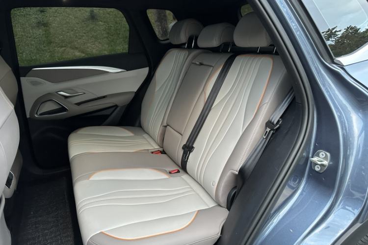 Used BYD Song Pro New Energy 2024 HONOR Edition DM-i 110KM Beyond Model
