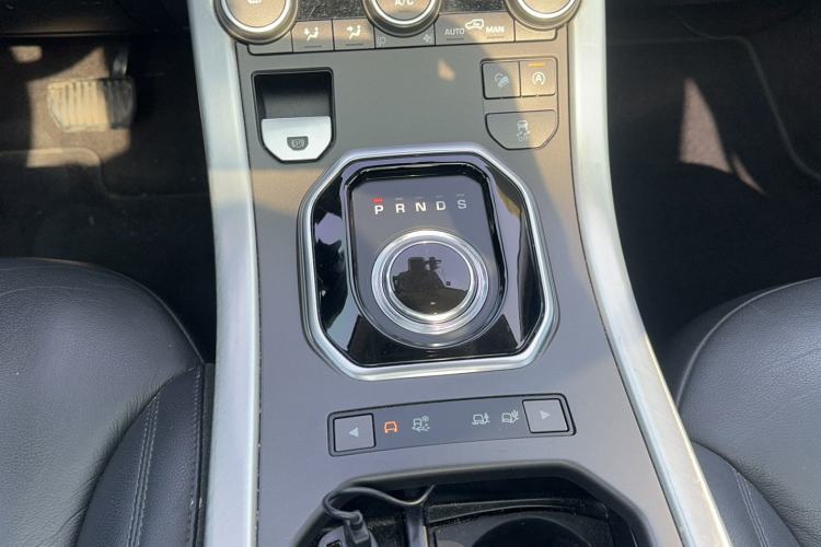 Used Land Rover Range Rover Evoque 2017 2.0T SE Smart Glow Edition
