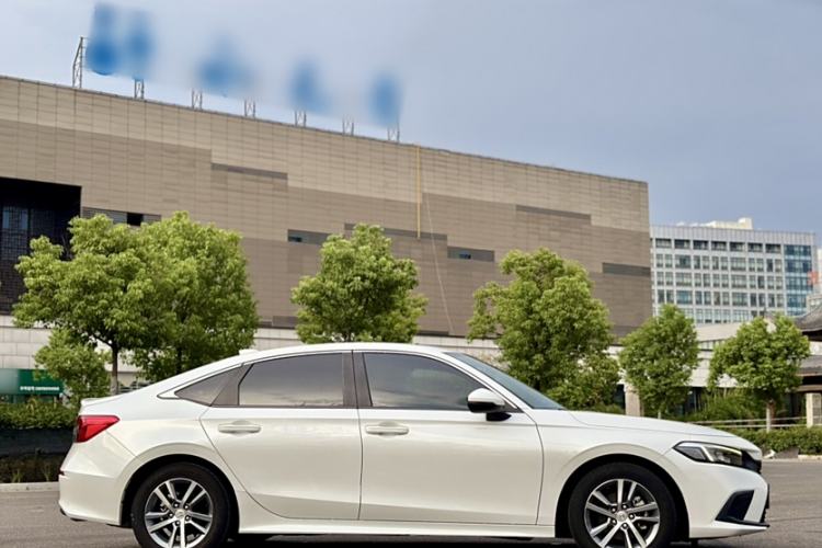 Used Honda Civic 2022 240TURBO CVT Dynamic Edition
