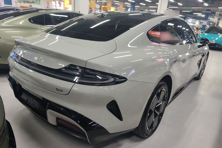 Used  SU7 2024 Rear-Drive Long-Range Intelligent Driving Version