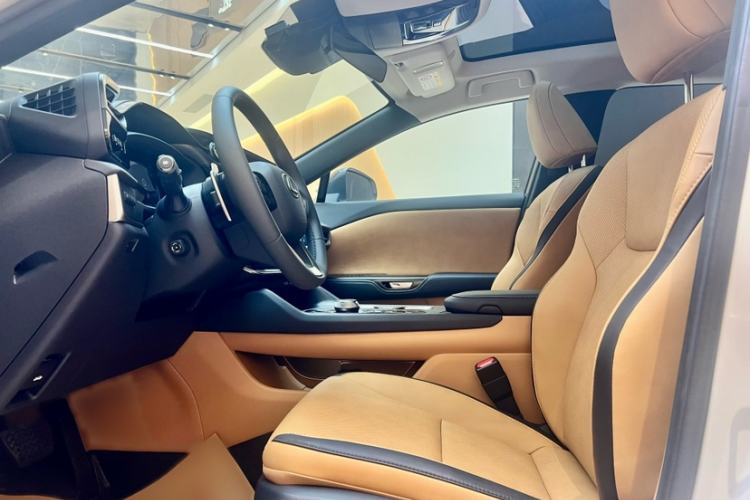 Used Lexus RZ 2023 450e All-Wheel Drive Luxury Edition
