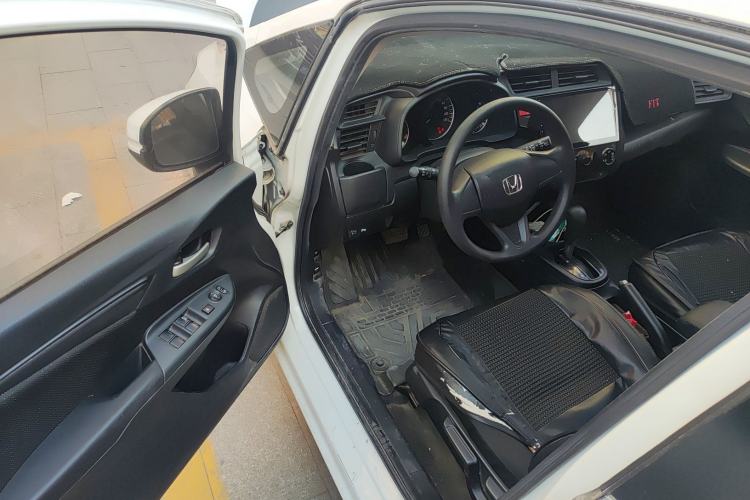 Used Honda Fit 2016 1.5L LXS CVT Comfort Sunroof Version
